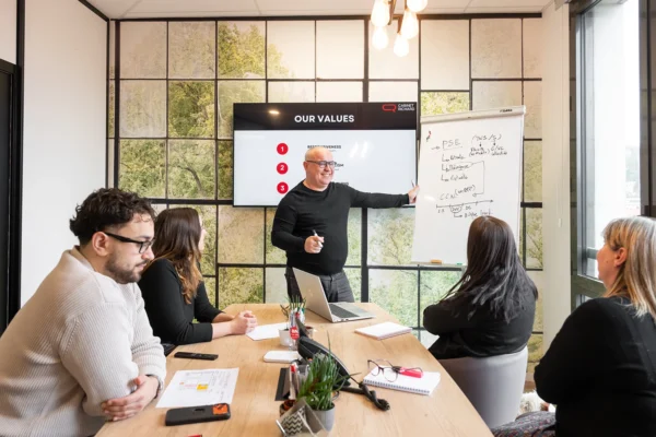 cabinet marc richard 53